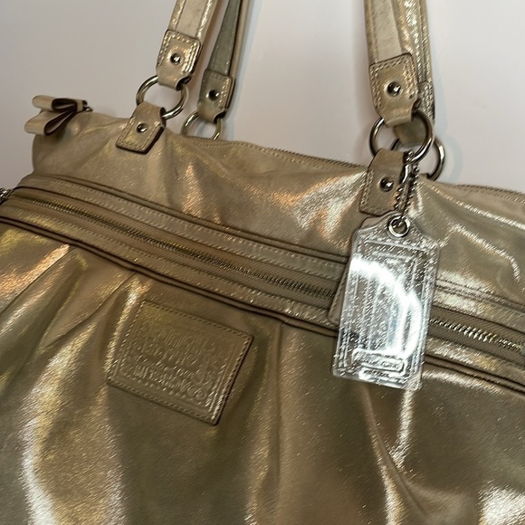 Gold Coach Preppy Bag - Picture 2 of 13
